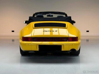 Porsche 911 Carrera 4 Cabriolet z roku 1992 - 10