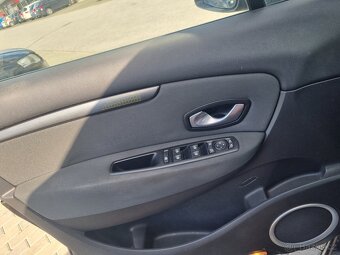 Renault grand scenic 3 1.4 tce 96kw 7 míst - 10