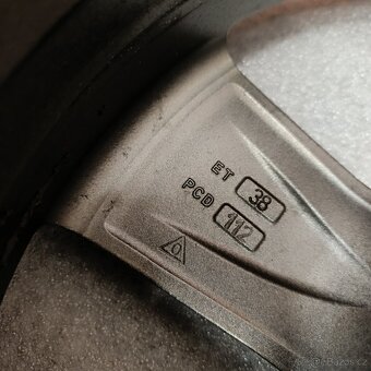 Alu kola Dezent 7,5Jx18 , R18 , 5x112, ET38 - 10