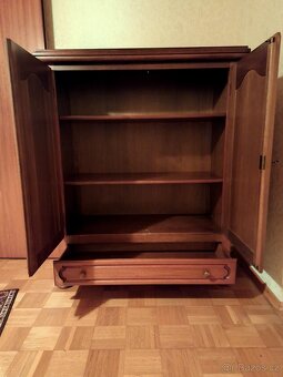 PĚKNÁ RUSTIKÁLNÍ LOŽNICE - 10