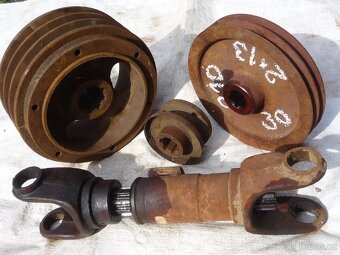 prodám řemenice, kardan, dynama, magneto, benzínové autové t - 10