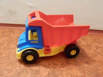 Tatra dino toys + další auto wader - 10