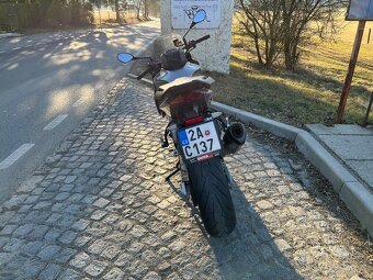 Aprilia Tuono V4 1100 RR, 2022 - 10