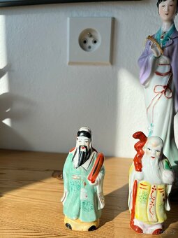 Porcelánové asijské sošky - 10