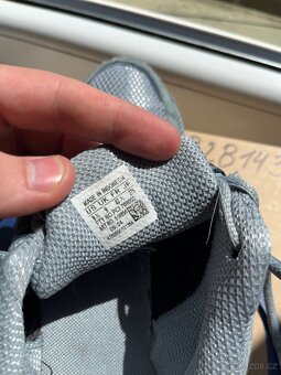 Adidas, šedé, velikost 43 1/3 - 10