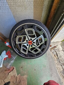 Alu kola RADI8 R8CM9 BLACK MASHINED - 10