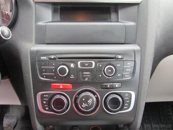 Citroën C4 1.4i ,  70 kW benzín, 2011 - 10