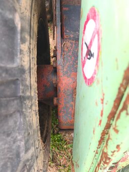 Locust 750 (unc) - 10