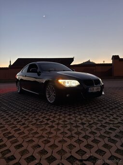BMW E92 320D LCI 135kw M paket - 10