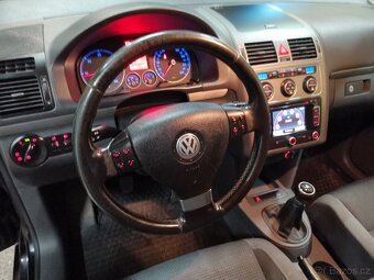 VW Touran Edition freestyle, sport line 1,9Tdi 77kw ,rok vý - 10