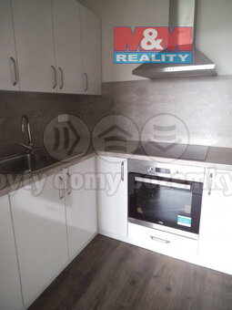 Pronájem bytu 2+kk, 66 m², Ostrava, ul. Sokolovská - 10