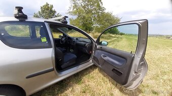 Prodám PEUGEOT 206, r.v.2001 - 10