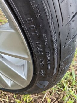 Originál ALU kola Škoda Superb R18 + letní pneu - 10