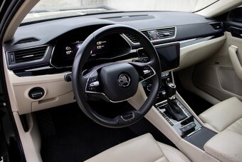 Škoda Superb IV PHEV 1.4 TSI L&K - 10