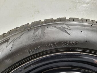 Originál VW Golf 7 Octavia 3 16" 5x112 zimní pneu 6-7,5mm - 10