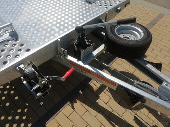 Sklopka hydraulika, ALU plocha 450x210cm, 2700/680kg, výbava - 10