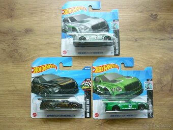 AUTÍČKA HOT WHEELS - 10