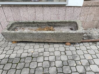 Kamenné květináče - 10