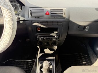 Škoda Fabia, 1.2, 47kW, 2007 - krásný stav, 1. majitel - 10