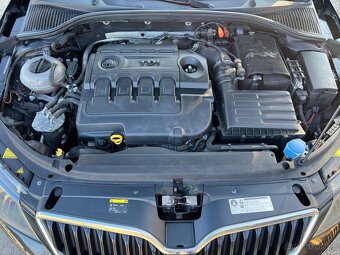Škoda Octavia kombi III RS, 2013, 2.0tdi, 135kw,velmi pěkná - 10