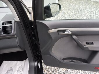 Volkswagen Touran 2.0TDi 140PS HIGHLINE/7MÍST - 10