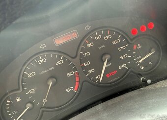 Peugeot 206 - 10