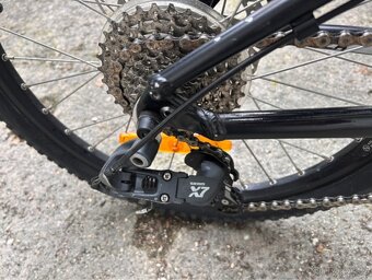 Dětské horské kolo Specialized Hotrock 20” - 10