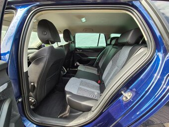 ŠKODA Octavia 2.0TDI 110kW DSG FACELIFT Combi Top Selection - 10