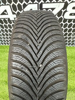 ZÁNOVNÍ ZIMNÍ SADA MERCEDES A B CLA - MICHELIN - 10