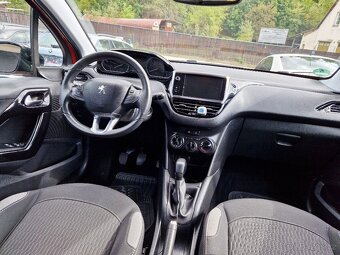 PEUGEOT 208, 1.2 PT (60 kW), 39 tis. km, servisní kniha - 10