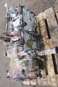 Zetor 6911 převodovka - 10