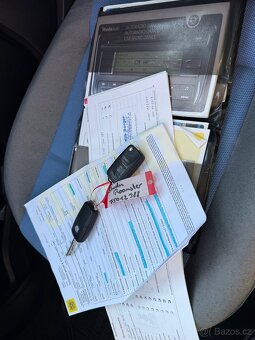 Škoda Roomster 1,2i 47kW r.v.2006 Serviska - 10