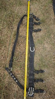 Prodám nylonové poprsní postoje - 10