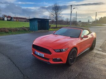 Ford Mustang - 10
