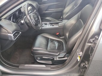 JAGUAR XE 2017 2.0D 132kW,VÝHŘEVY,NAVI,TEMPOMAT,SERVISKA - 10