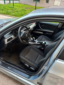 BMW e90 320d 120kw - 10