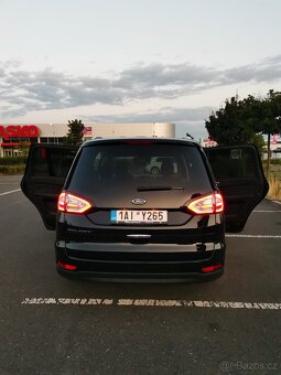 Ford galaxy - 10