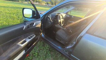 Subaru Forester 2.0 4x4 LPG 110kw - 10