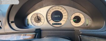 Mercedes-Benz Třídy E, 320 CDI NAVI KŮŽE TAŽNÉ XENON - 10