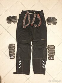 Kvalitní značkové kalhoty na moto RUKKA 
 Vel. 56 - 10
