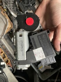 BMW E39 E46 E38 DÍLY jednotky motorky zámky atd - 10