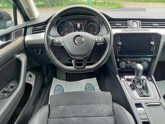 Volkswagen Passat 2.0Tdi Highline+Dsg+ČR+112000km TOP STAV - 10