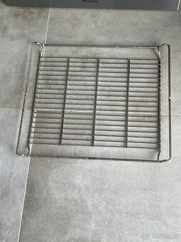 Vestavná trouba Miele H 6160 BP. - 10