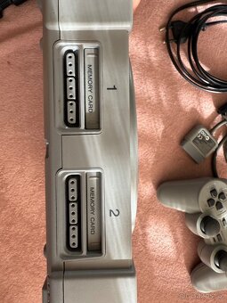 PlayStation 1 FAT + 3 originál hry a 6 dalších - 10