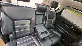 KIA Sorento 2.2 CRDI 16V 147 kW Premium 4x4 automat serviska - 10