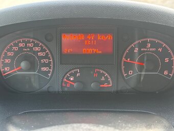 Iveco Daily 2,3 100kw 4/2022 7palet - 10