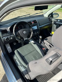 Golf V. 1.4 59kw r32 look - 10