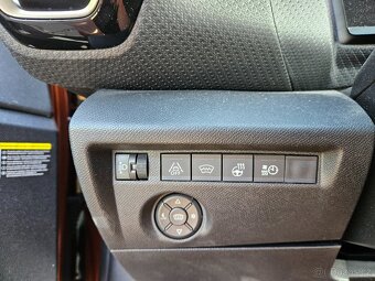 Citroen e-C4 Shine - elektromobil - 10