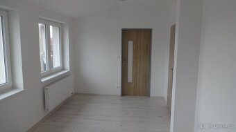 Pronájem bytu 2+KK - 10