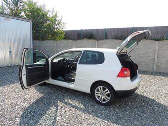 Volkswagen Golf 1.6i MPi 105P GOAL KLIMA - 10